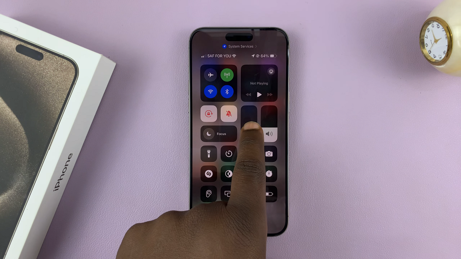 How To Change Screen Brightness On iPhone 15 & iPhone 15 Pro