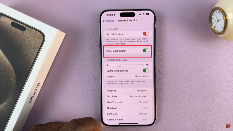 Show & Hide Silent Mode Icon In Status Bar Of iPhone 15 & iPhone 15 Pro