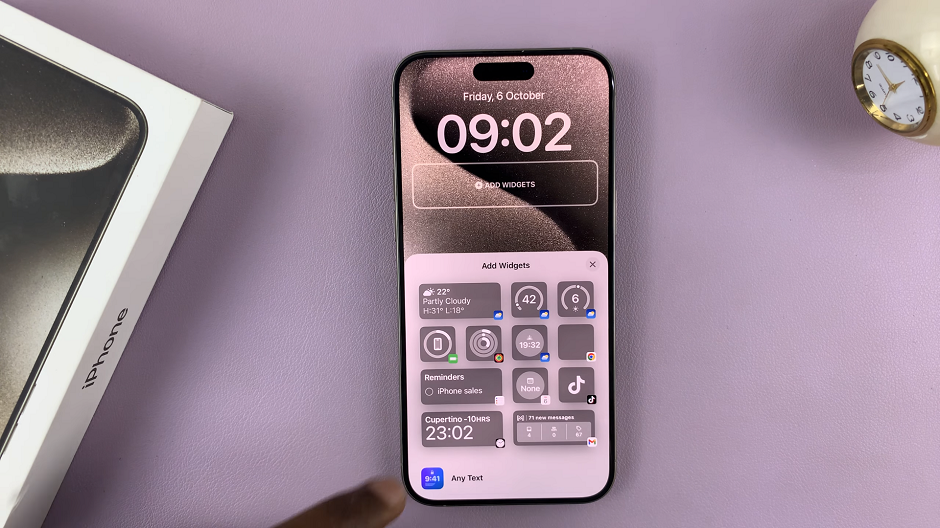 How To Add Widgets To Lock Screen On iPhone 15 & iPhone 15 Pro