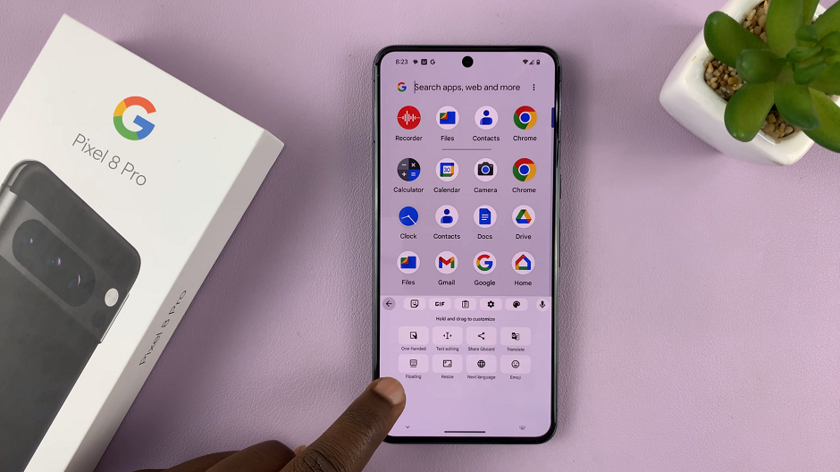 How To Disable Floating Keyboard On Google Pixel 8 & Pixel 8 Pro