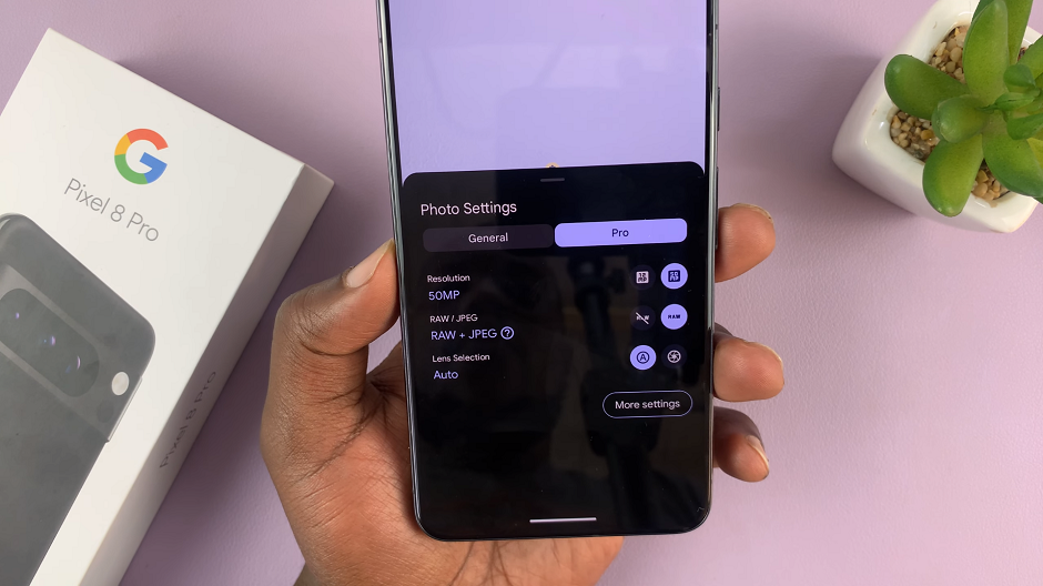 How To Take RAW Format Photos On Google Pixel 8 & Pixel 8 Pro