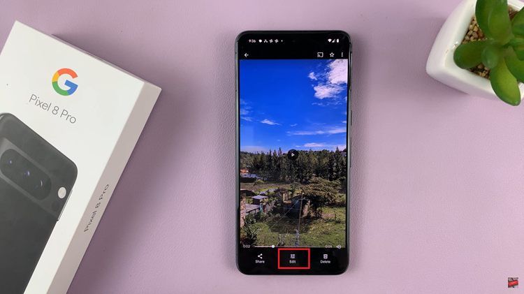 Quickly Trim Videos On Google Pixel 8