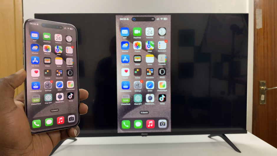 How To Screen Mirror iPhone On Hisense VIDAA Smart TV