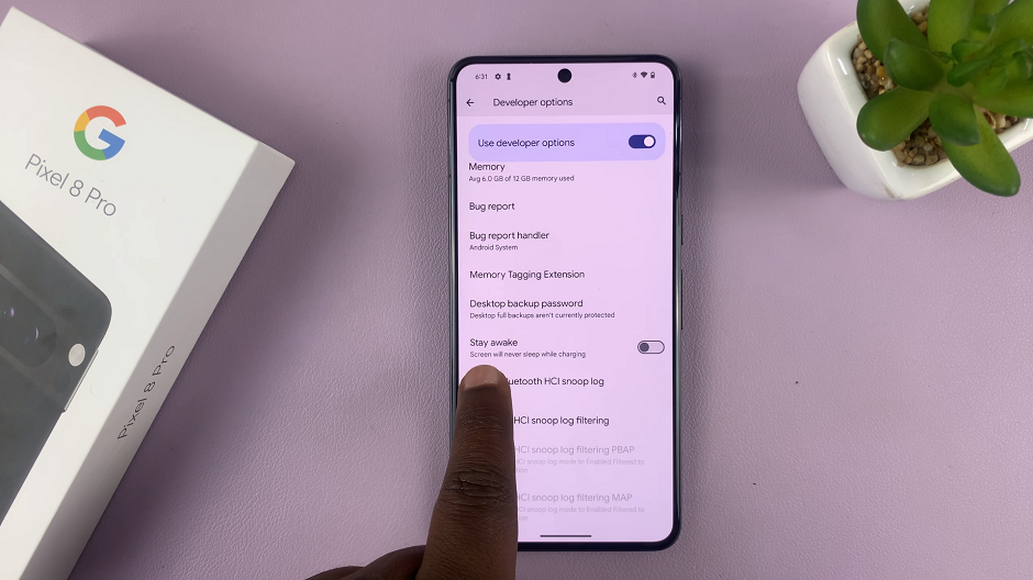 How To Set Screen Timeout To Never While Charging On Google Pixel 8 & Pixel 8 Pro