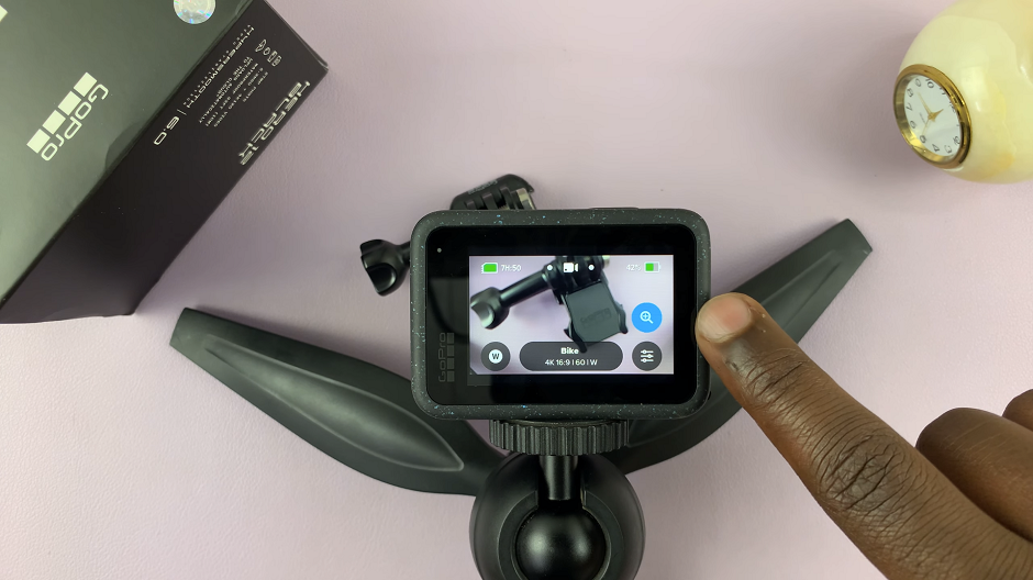 How To Zoom In and Out On GoPro HERO12 How To Zoom In and Out On GoPro HERO12