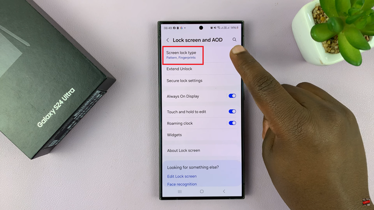 Set Screen Lock Type To 'Swipe' On Samsung Galaxy S24s