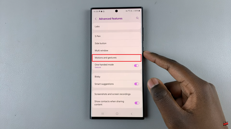 How To Enable & Disable 'Lift To Wake' On Android