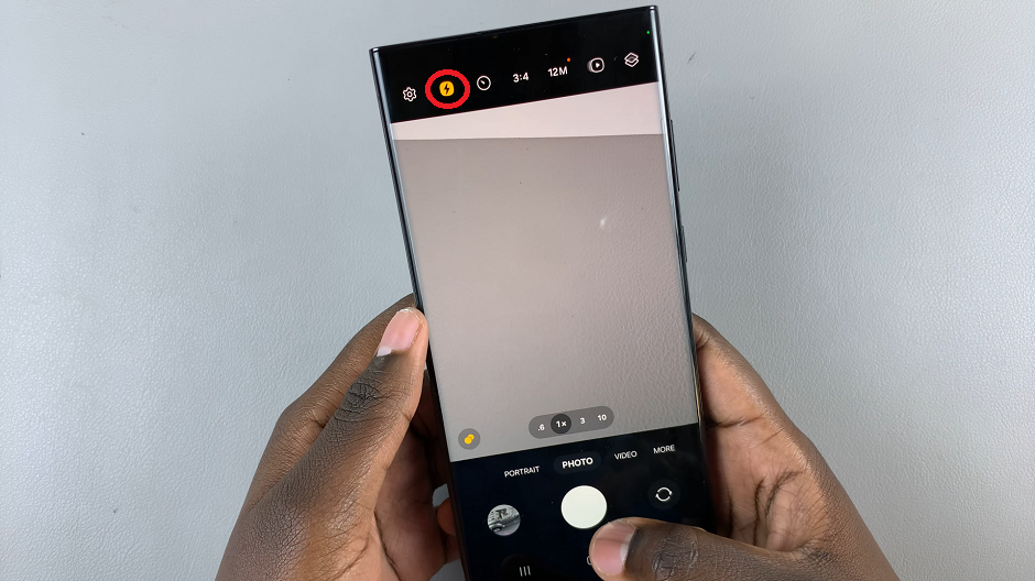 How To Turn Camera Flash ON/OFF/AUTO On Android (Samsung Galaxy)