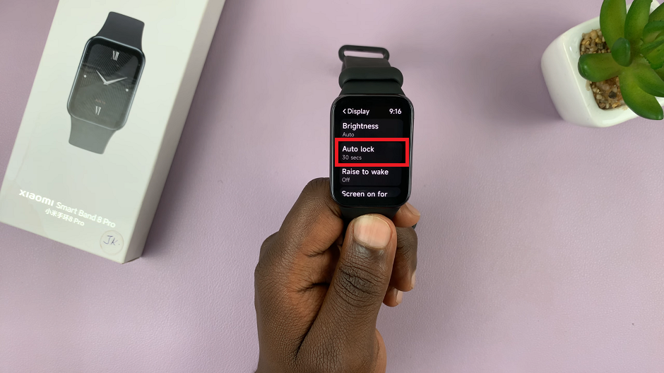 How To Auto Lock On Xiaomi Smart Band 8 Pro