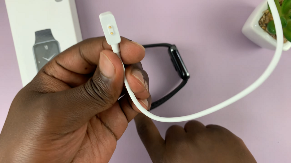 How To Turn ON Xiaomi Smart Band 8 Pro
