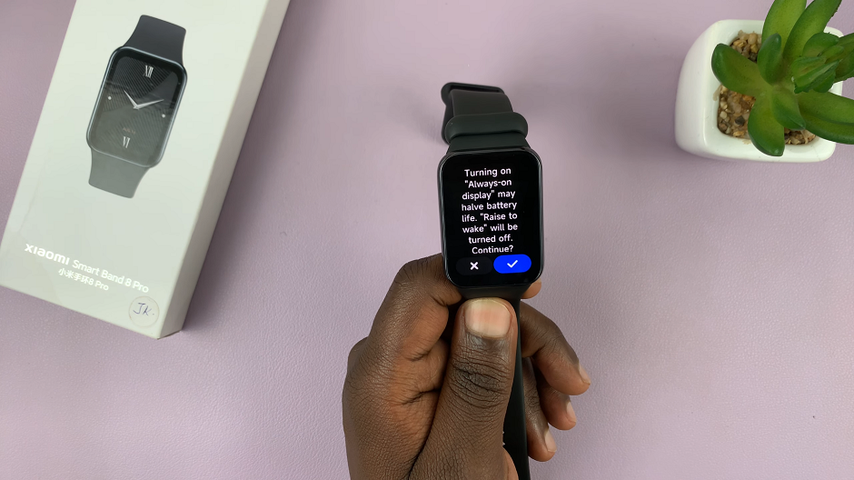 Enable Always ON Display On Xiaomi Smart Band 8 Pro