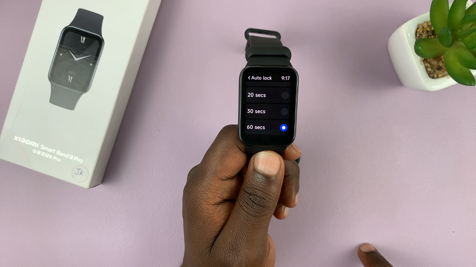 Change Auto Lock On Xiaomi Smart Band 8 Pro