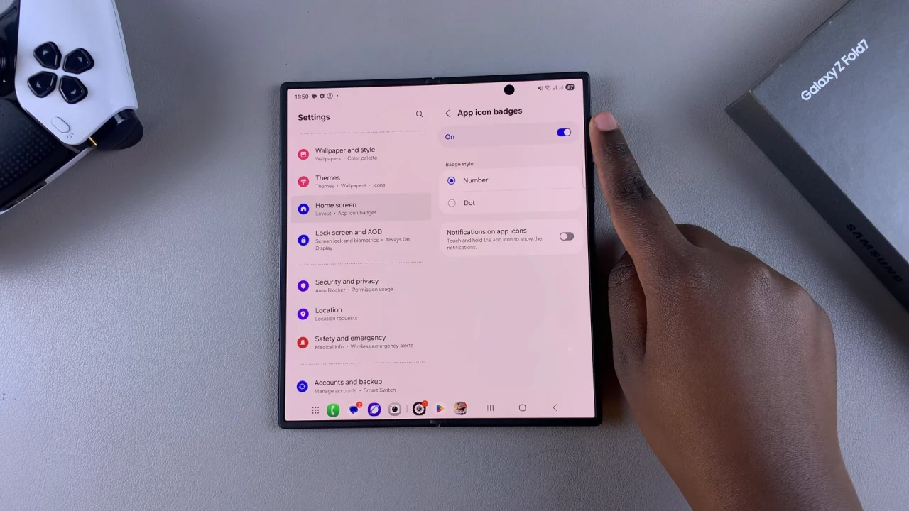 How To Enable App Icon Badges On Galaxy Z Fold 7