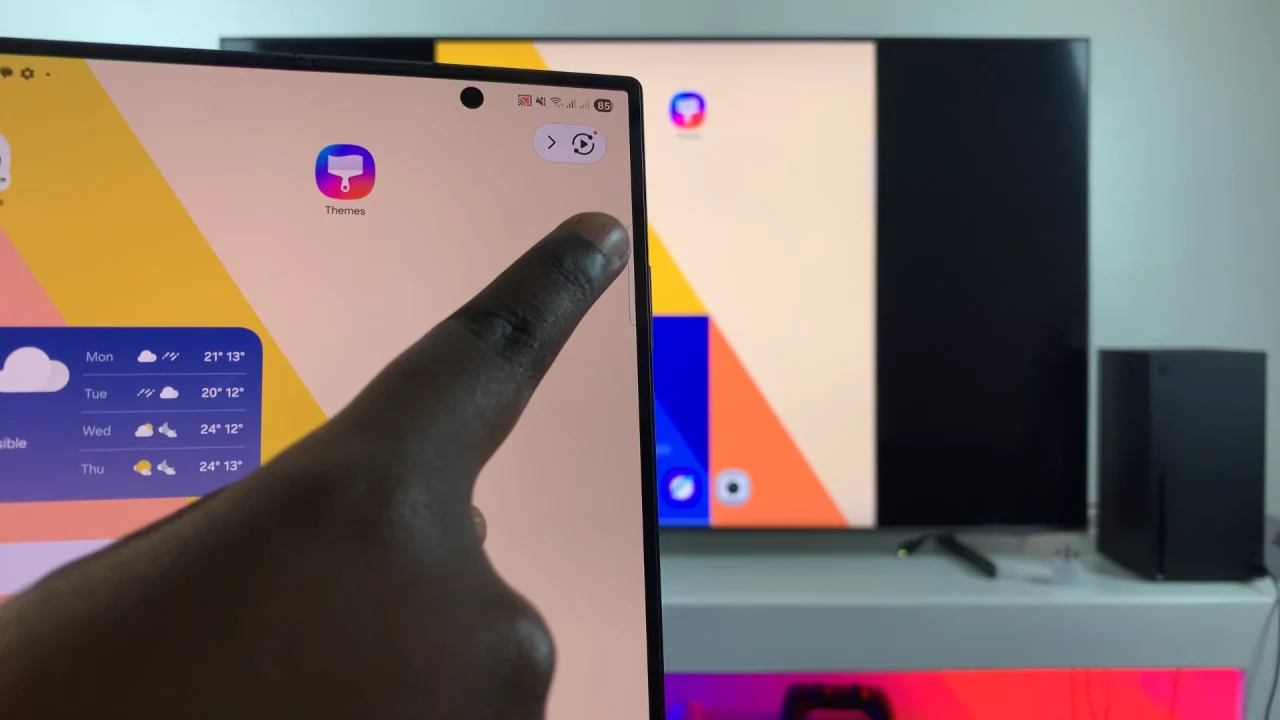 How To Screen Mirror Galaxy Z Fold 7 In Multi View To ANY Smart TV