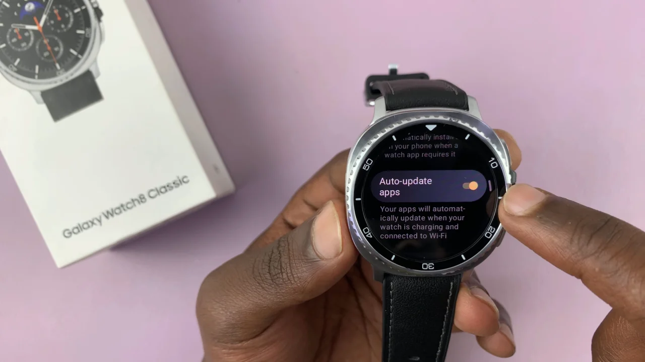 How To Enable Automatic App Updates On Samsung Galaxy Watch 8