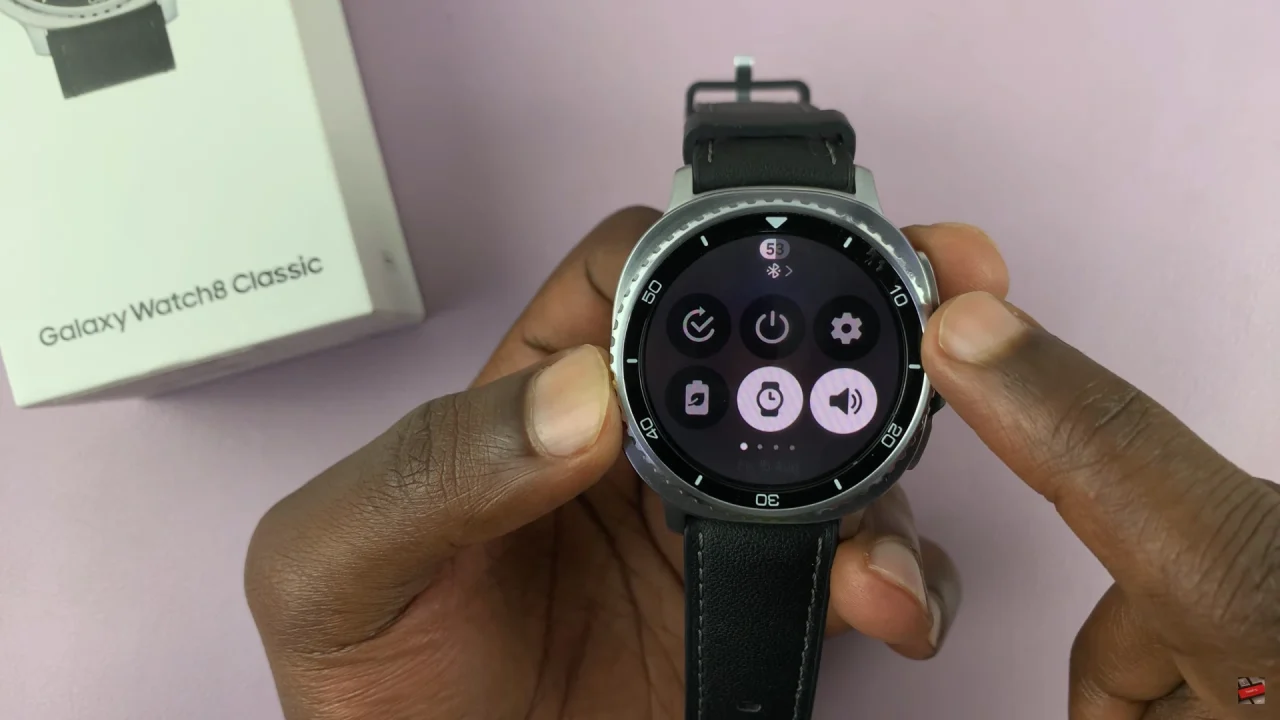 How To Enable Automatic Software Updates On Samsung Galaxy Watch 8