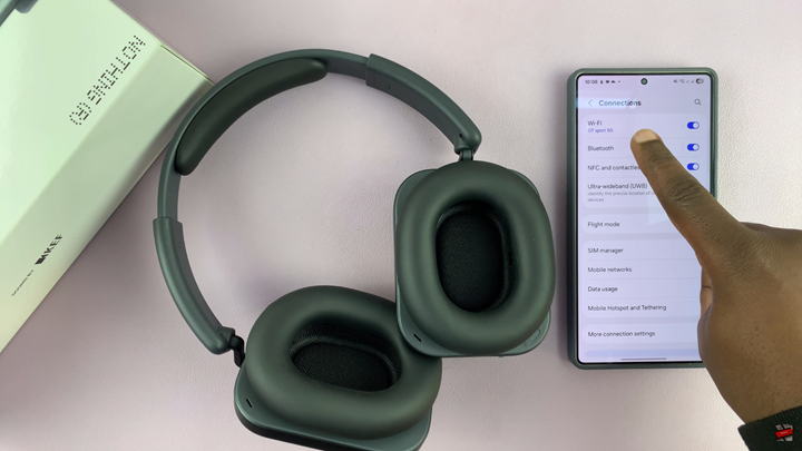 How To Set Up & Pair Nothing Headphone (1) - First Set Up For Beginners