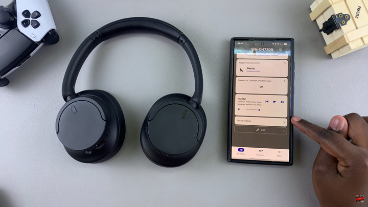 How To Turn DSEE On / Off On Sony WH-CH720N Headphones