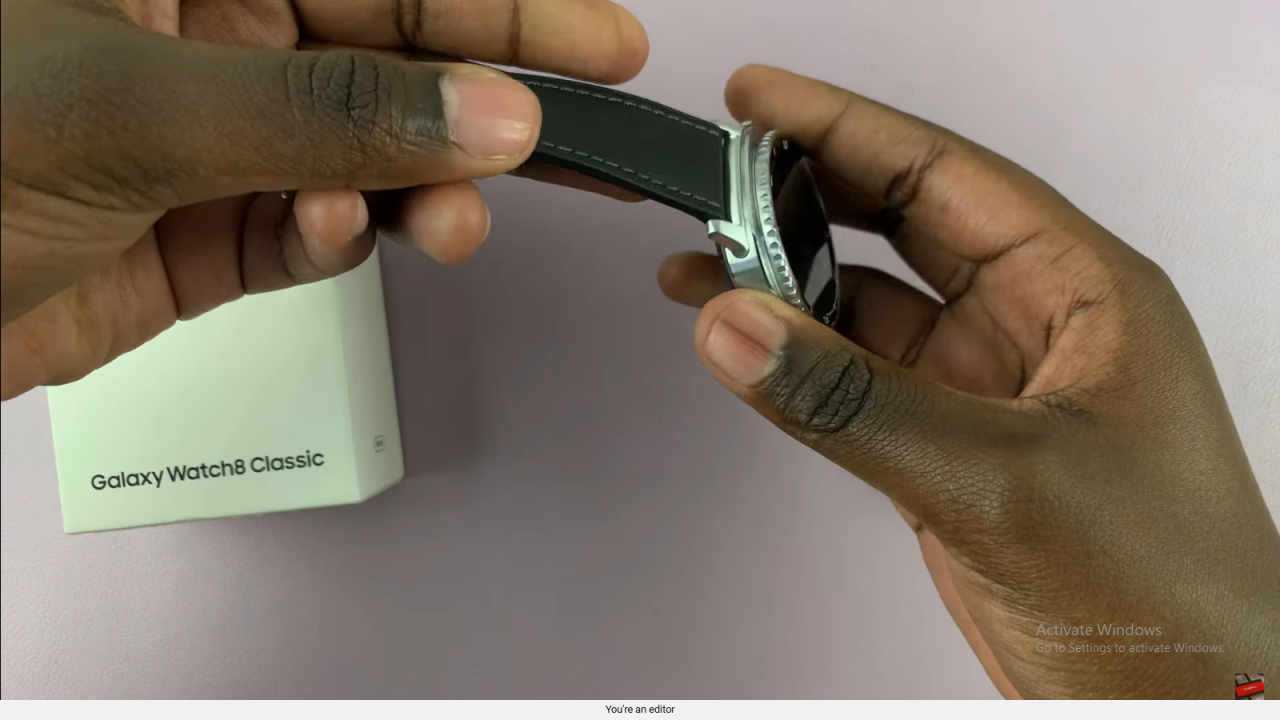 Attach Watch Straps On Samsung Galaxy Watch 8 Classic