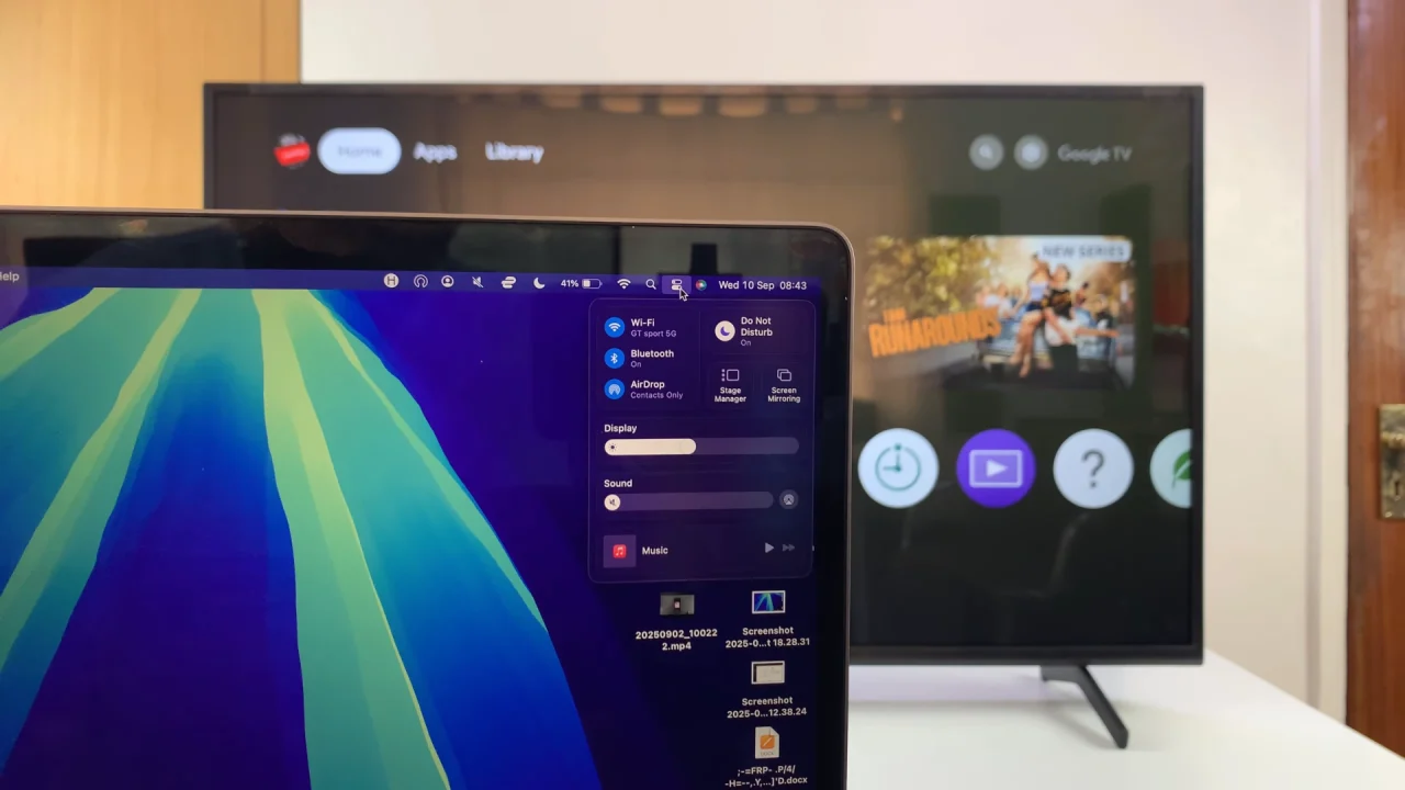 Screen Mirroring On MacBook