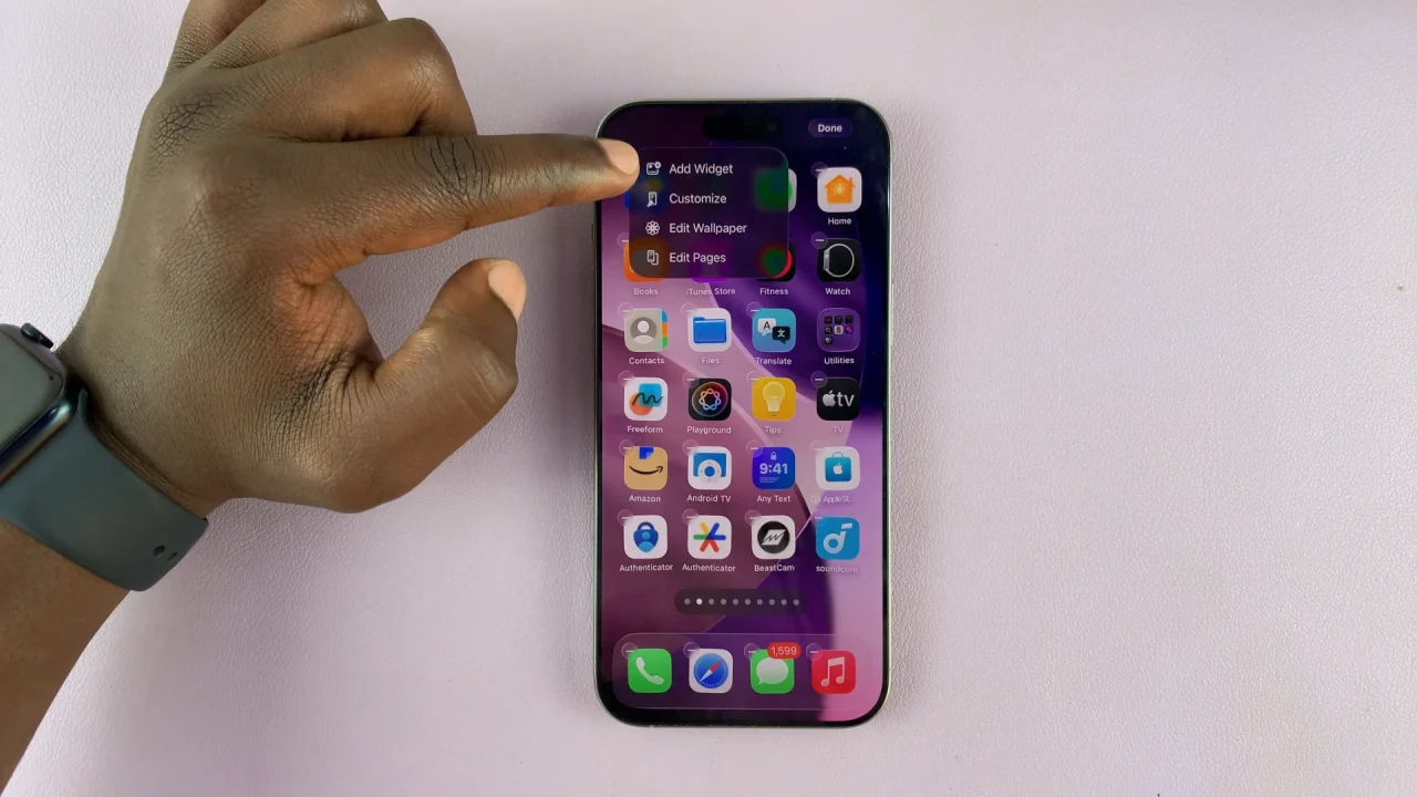 How To Customize Home Screen In iOS 26