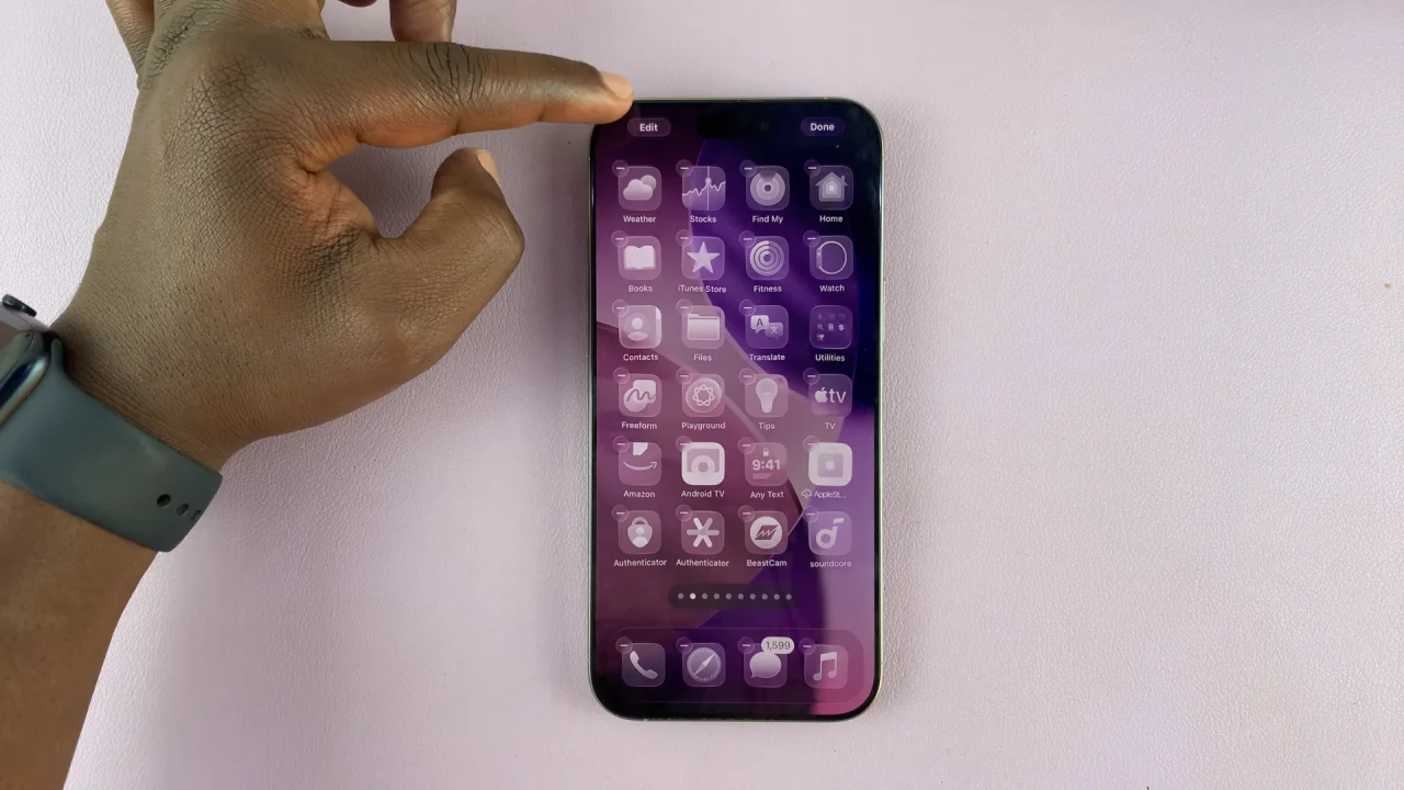 Edit Home Screen In iOS 26