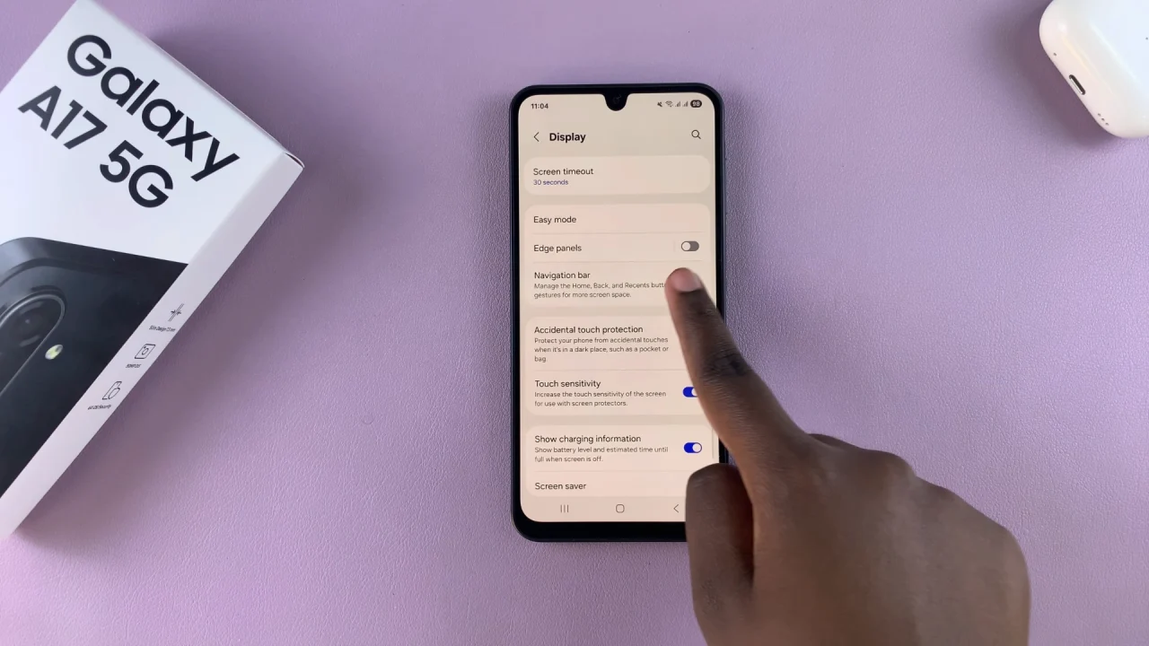 How To Switch Between Navigation Gestures & Buttons On Samsung Galaxy A17 5G