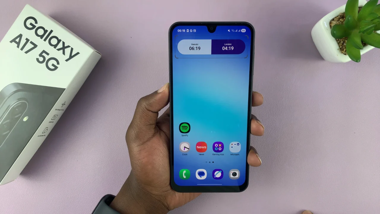 Add Dual Clock Widget To Home Screen On Galaxy A17 5G