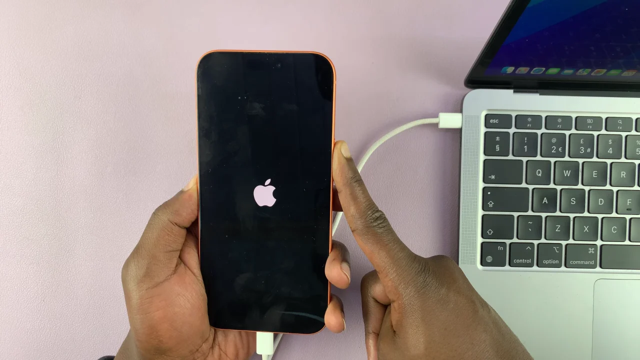 How To Enter Recovery Mode On iPhone 17 & 17 Pro