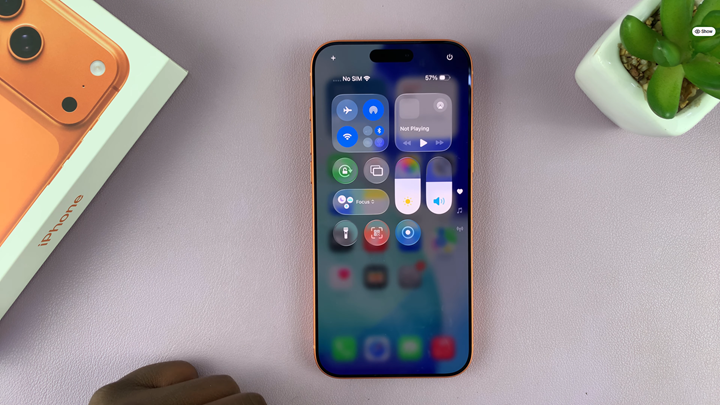 How To FIX Missing Screen Recorder Icon On iPhone 17 & 17 Pro