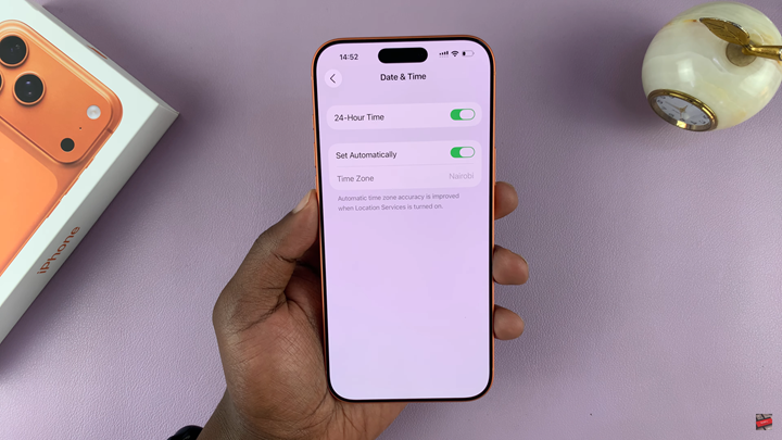 How To Fix iPhone 17 / 17 Pro Displaying Incorrect Time