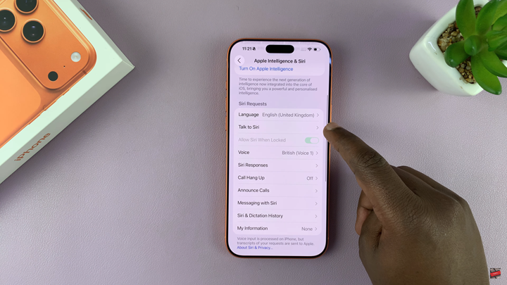 How To Make Phone Calls Using Siri On iPhone 17 / 17 Pro