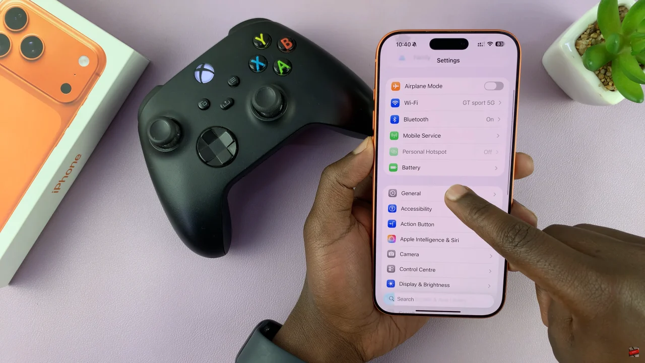 How To Take Gameplay Screenshots With Controller On iPhone 17