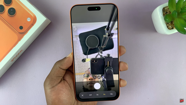 How To Turn OFF Camera Timer On iPhone 17 & 17 Pro