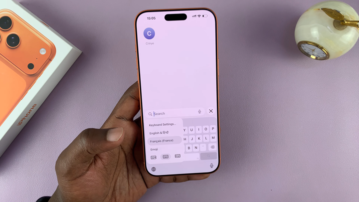 How To Use One Handed Keyboard On iPhone 17 or 17 pro