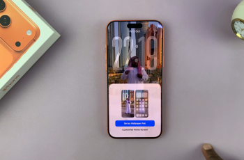 How To Use Live Photo As Animated Wallpaper On iPhone 17 / 17 Pro How To Use Live Photo As Animated Wallpaper On iPhone 17 / 17 Pro