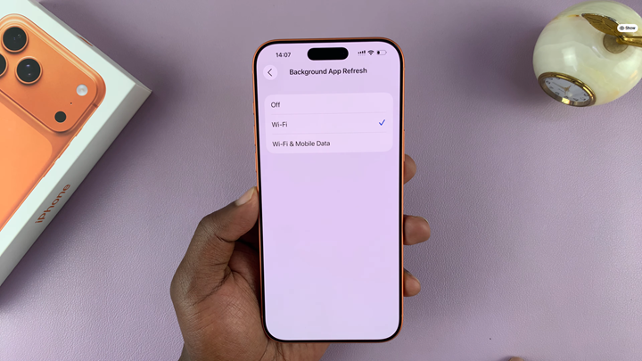 How To Enable / Disable Background App Refresh On iPhone 17 / 17 Pro