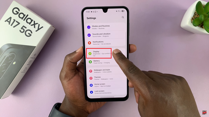 Change Font Size On Samsung Galaxy A17