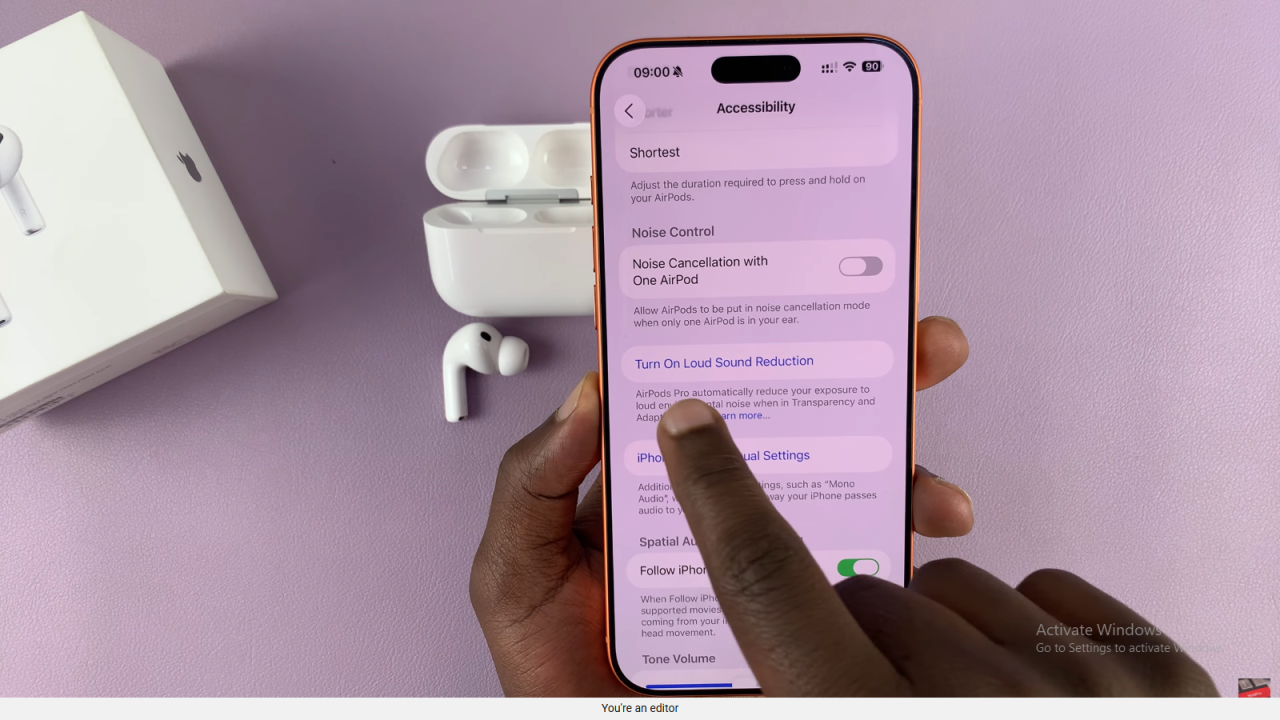 Turn Loud Sound Reduction ON / OFF On Airpods Pro 3