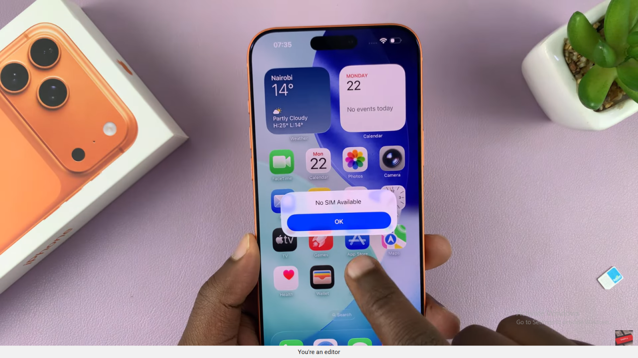 Remove SIM Card From iPhone 17 / 17 Pro
