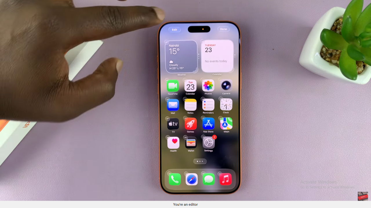 Remove App Icon Names On iPhone 17 / 17 Pro