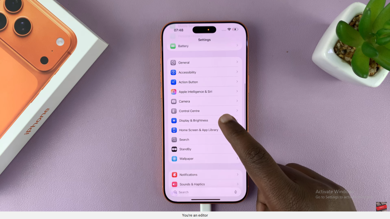 Make Everything Bigger On iPhone 17 / 17 Pro