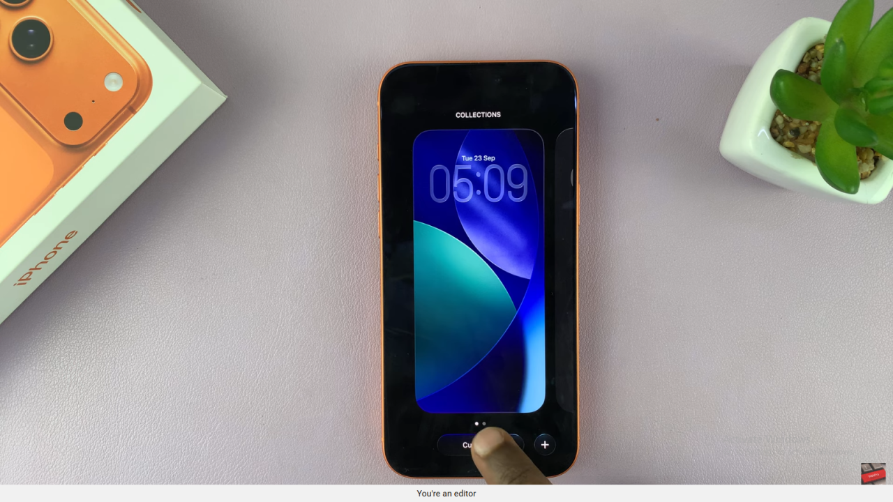 Adjust Lock Screen Clock Size On iPhone 17 / 17 Pro