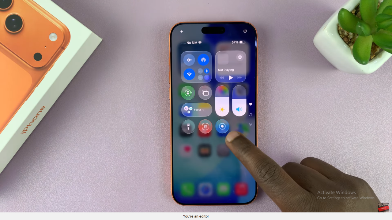 Enable Microphone For Screen Recording On iPhone 17 / 17 Pro