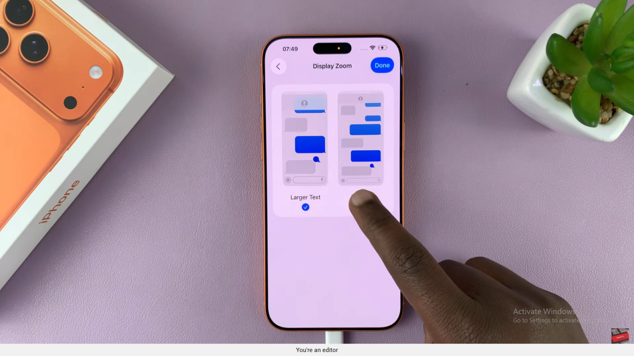 Adjust Icons Size On iPhone 17 / 17 Pro