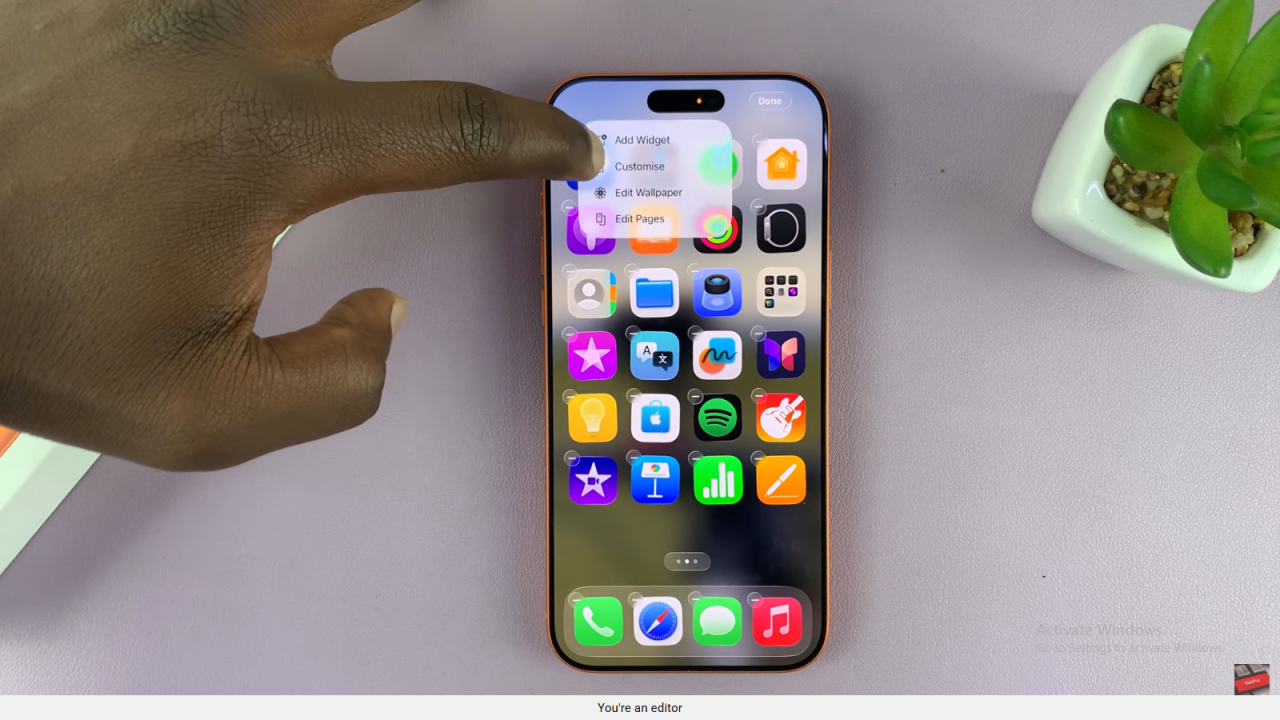 Enable App Icon Names On iPhone 17 / 17 Pro
