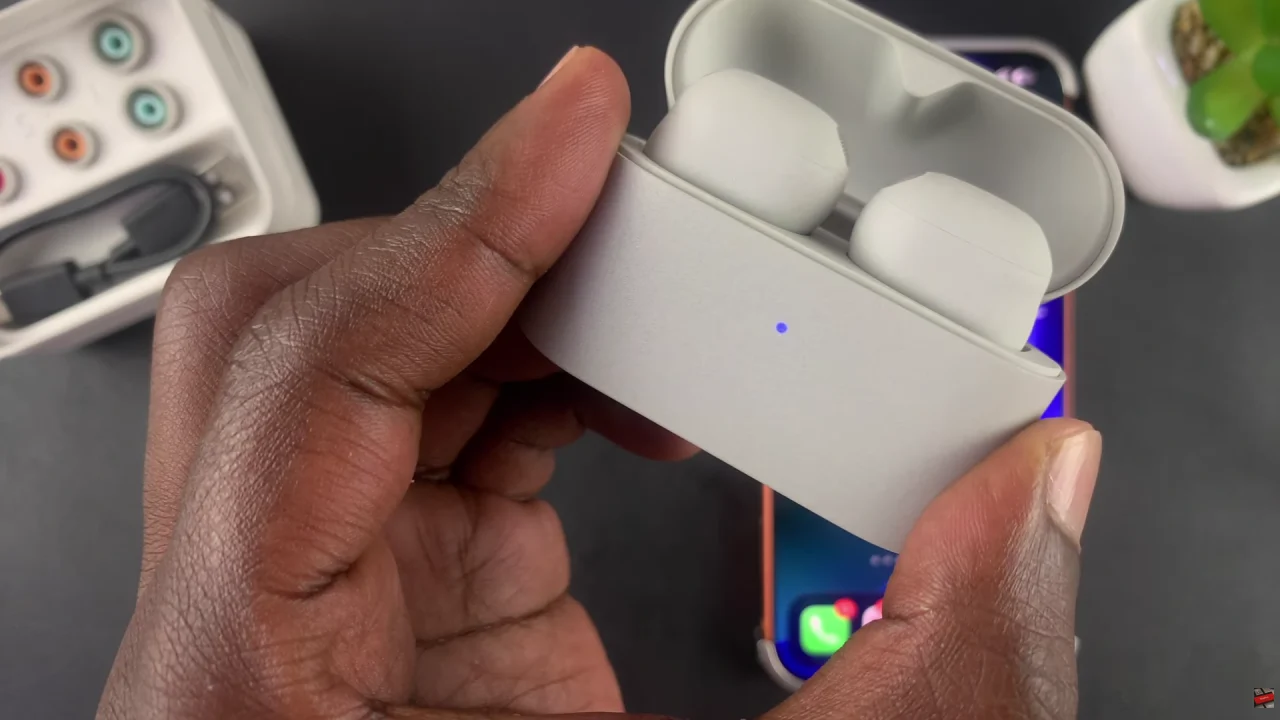 How To Pair Sony WF-1000XM6 Earbuds With iPhone