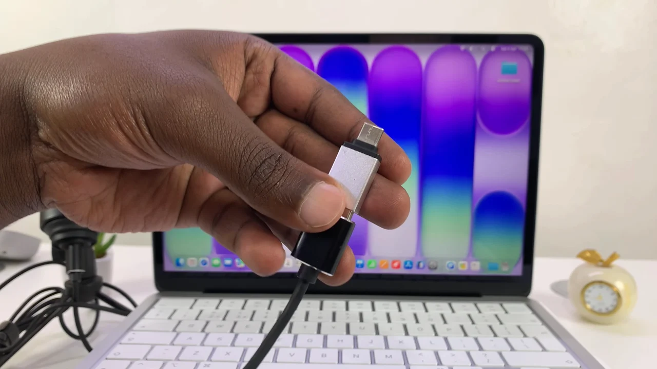 Anker USB-C to USB 3.1 Adapter: https://amzn.to/3F3DCD3